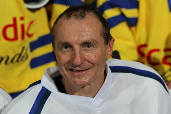 Leijonien olympiajoukkue rakentuu isosta joukosta – ”Yllättäviä pelaajia voi tulla ulkopuolelta mukaan”