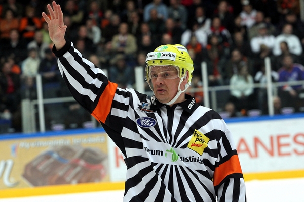 t_levonenjari20100412a