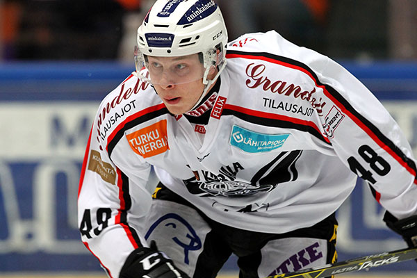 t_TPSJuliusVahatalo2015a