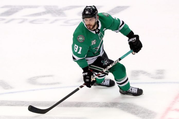 Chicago Blackhawks v Dallas Stars