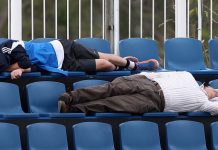 Jääkiekko vähiten nukuttava urheilulaji – arvaatko, mikä on ehdoton ykkönen?