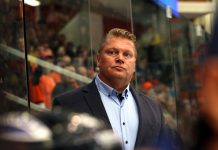 Liigassa täysin poikkeuksellinen tilanne – näin monelta seuralta puuttuu päävalmentaja