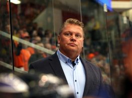 Liigassa täysin poikkeuksellinen tilanne – näin monelta seuralta puuttuu päävalmentaja