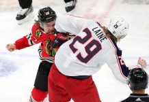 John Tortorella kiitteli Patrik Lainetta tappelusta, toimittajalta täyslaidallinen – keskittyminen tulee ladata muualle: “Mitä jos Laine vaan jatkaisi sitä puuhaa?”